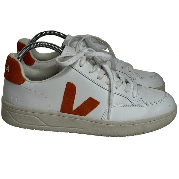 Veja Men's V-12 Low Top Sneaker in White/Pumpkin.  Sz: 7 - Picture 6 of 13
